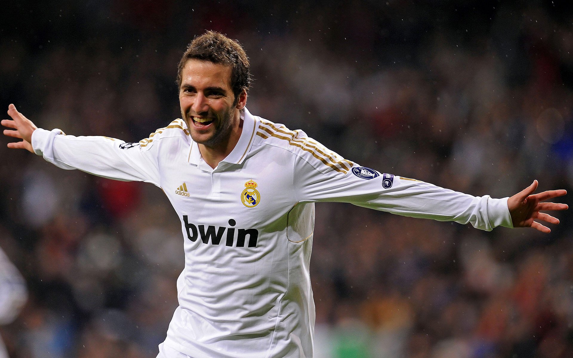 陈艺文：每一跳都是全力以赴，陈艺文_每一跳都是全力以赴的舞蹈