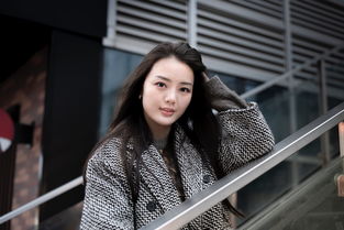 爱游戏中国官方网站平台-女子三米板陈艺文技压群芳，女子三米板颁奖嘉宾